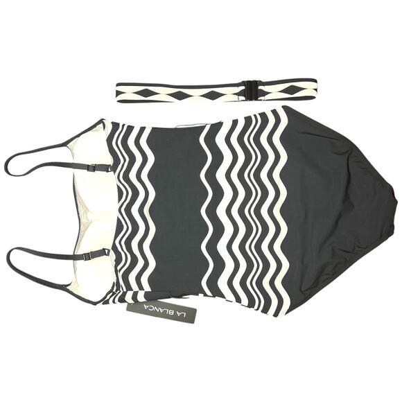 LA BLANCA One Piece Swimwear Women's Size 10 Black White Wave Design Belted - Picture 6 of 12
